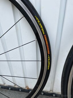 Cestné hliníkové kolesá Shimano 28” - 4