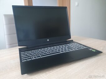 HP Pavilion Gaming 15 - 4