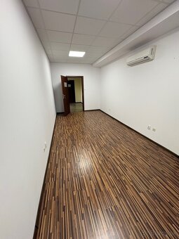 Menšia kancelária na Mlynskej v Košiciach - 4