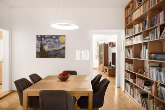 STAROMESTSKÝ 4-IZBOVÝ BYT na ul. ŠPITÁLSKA S ATMOSFÉROU PRI  - 4