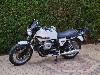 Moto Guzzi V7 Classic 2011 - 4