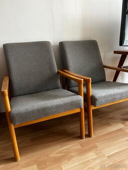 Skriňa, TV stolík, perinák, kreslá, sekretáre - 4