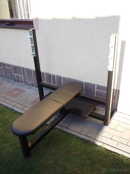 Benchpresová lavička - 4