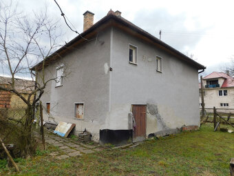 Malé Straciny – neobývaný dom so záhradou - 4