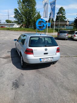 Volkswagen Golf IV - 4