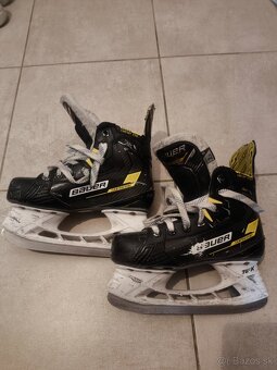 korčule Bauer Supreme M4 - 4