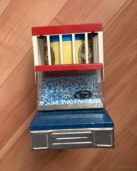 retro hracka auto - 4