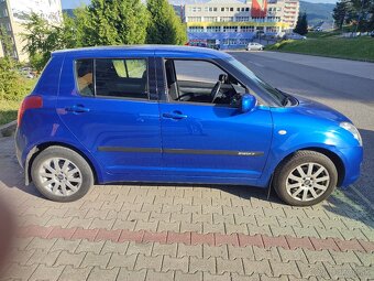 Suzuki Swift - 4