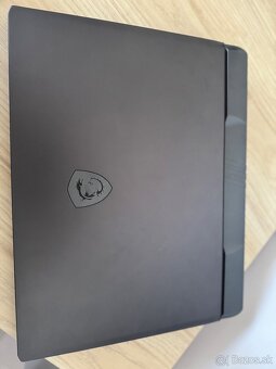 MSI Vector GP68HX RTX4080(12GB VRam) + príslušenstvo - 4