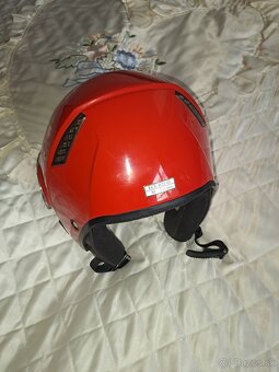 Prilba na motorku, na lyzovacku. - 4