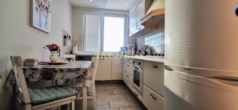 SLNEČNÝ 4-IZB.BYT NA PREDAJ, KOMENSKÉHO UL., TREBIŠOV - 4