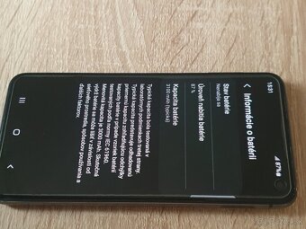 Predám Samsung Galaxy S10e (SM-G970F/DS) - 4