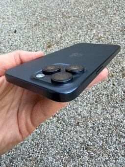 IPhone 15 pro Max - baterie 100% - 4