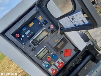 Súprava generátora Mitsubishi SDMO R22kv – ako nová 1990h Vý - 4
