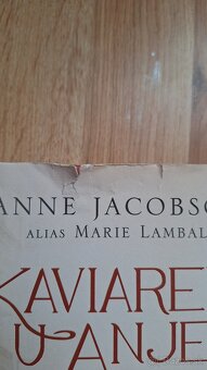 Kaviareň u Anjela: Nové časy - Anne Jacobsová - 4