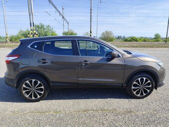 Nissan Qashqai DIG-T 115 Visia Xtronic - 4