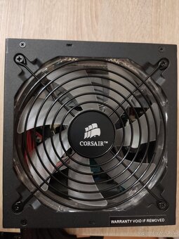 CORSAIR zdroj GS600 / 600W - 4