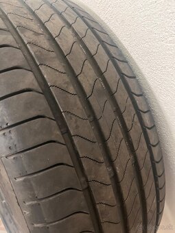 BRIDGESTONE Turanza 6 - 215/65 R16 - 4