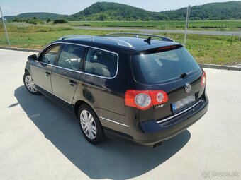 Volkswagen Passat B6 2.0tdi CR Highline DSG - 4