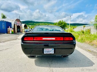 Dodge Challenger R/T Plus V8 5.7 Hemi - 4