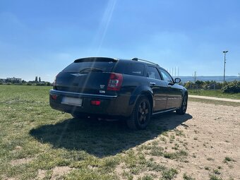 Predám Chrysler 300C AWD Touring 3,5 V6 LPG+benzín 2006 - 4