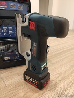 Priamočiara píla Bosch professional GST 18V-155 SC - 4