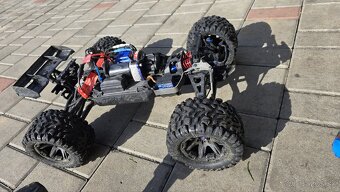 Traxxas E-Revo 1:8 VXL - 4