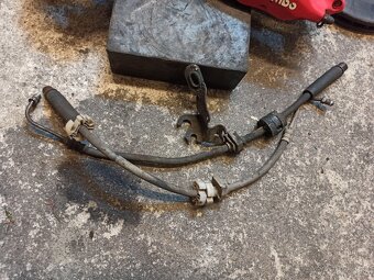 Swap prednych brzd peugeot 4 piest - 4