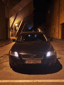 Volvo v50 - 4