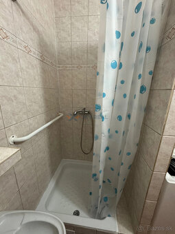 Prenajmem 2,5-izb. byt - 4