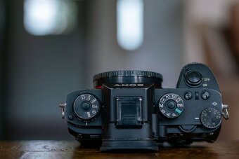 Sony A9 – 24.2 MP - 4