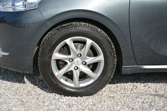 Peugeot 208 1.40 HDi Allure 1.Majitel, Slovák, Servisná knih - 4