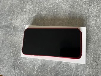 📱 iPhone 12 – 64 GB – PRODUCT RED - 4