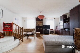 RADO | Rodinný dom s prístavbou, pivnicou a veľkým pozemkom - 4