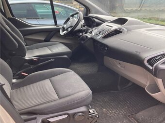 Ford TOURNEO CUSTOM - 4