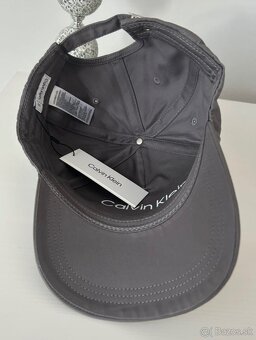 Šiltovka Calvin Klein - 4