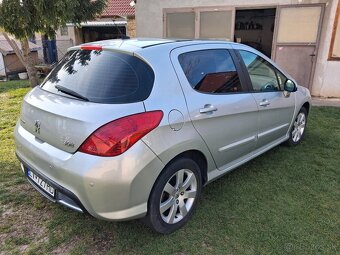 Peugeot 308 - 4