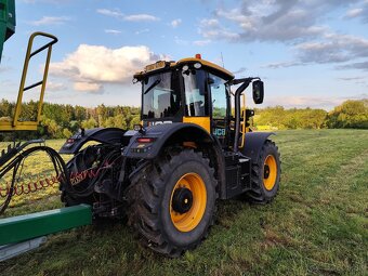 JCB Fastrac 4220 - 4