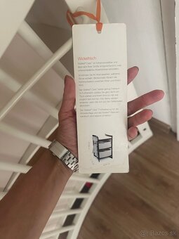 Prebalovaci pult Stokke Care - 4