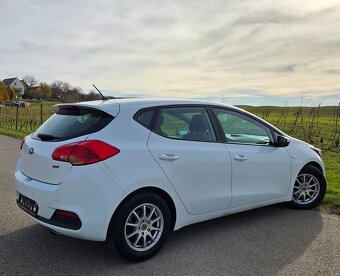 Kia Ceed 1.4 CRDi 66KW/90 koní R.V.07/2012 - 4