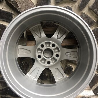 Disky Alu TOYOTA RAV4 - 4