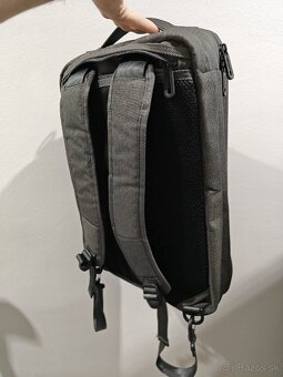 Targus 2in1 taška / batoh - 4