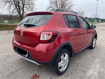 Dacia Sandero Stepway 0.9TCE 66kw SK auto - 4