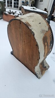 Skrinka na sochu,Nika - 4