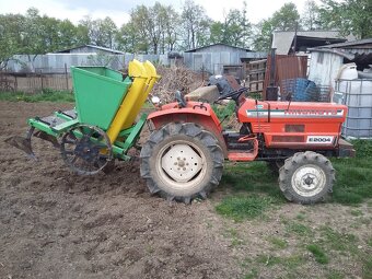 Predám malotraktor Hinomoto - 4