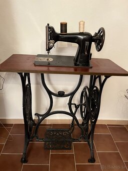 šijací stroj značky Pfaff - 4