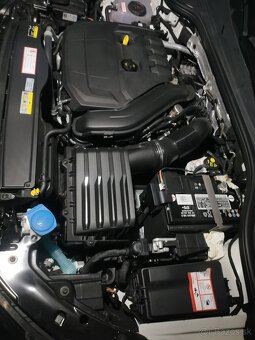 Predam W Golf8-1.5TSI R LINE sportova vybava, 96KW,53tis KM - 4