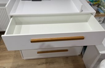 Komoda s prebaľovacím pultom - 4
