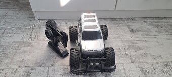 Autá na ovládanie - 4