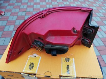 VW Passat B7 Combi Zadné LED Svetlo - 4